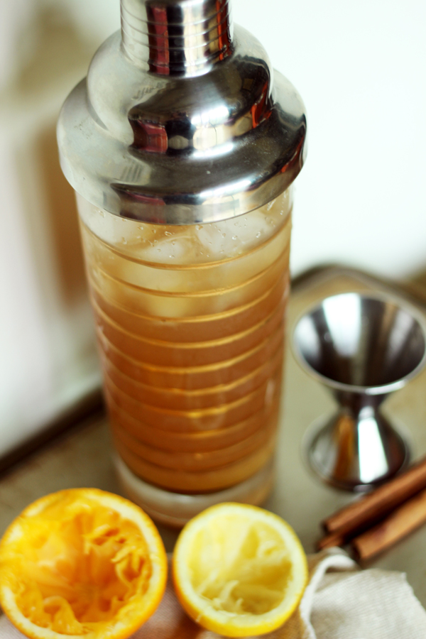 Cinnamon Spice Ice Tea Coctail / Thanksgiving / The Sweet escape