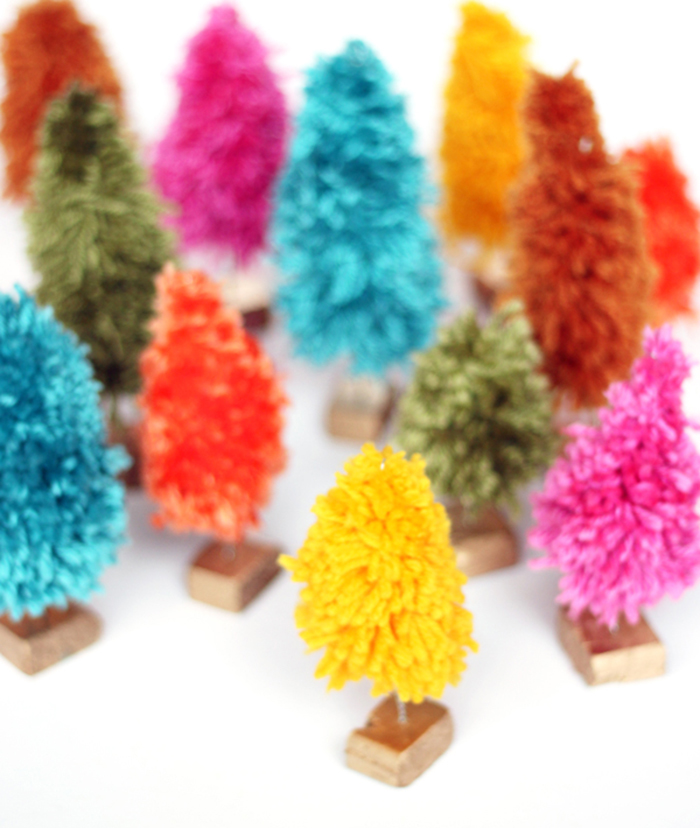 DIY: yarn mini christmas trees