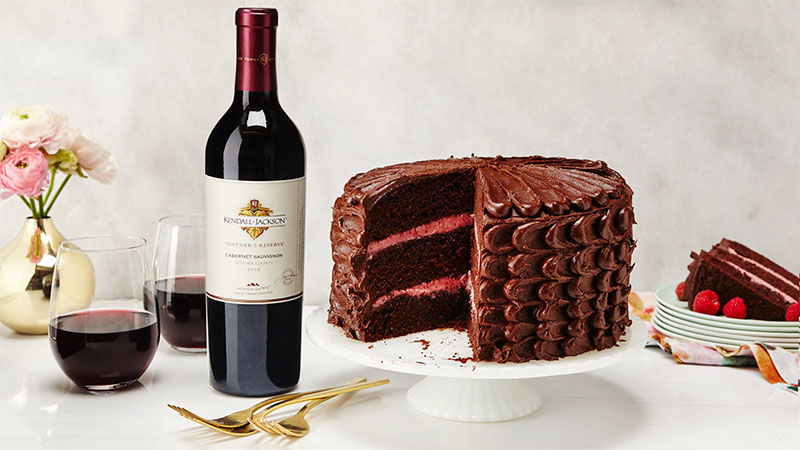 red wine chocolate cake recipe by The Sweet Escape