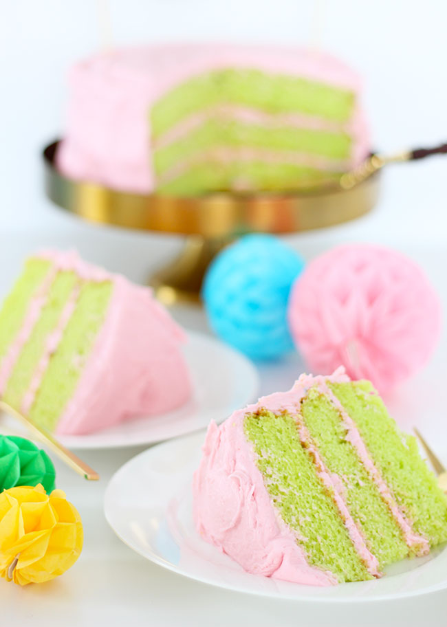 Pink-lemon-limeade-birthday-cake-10